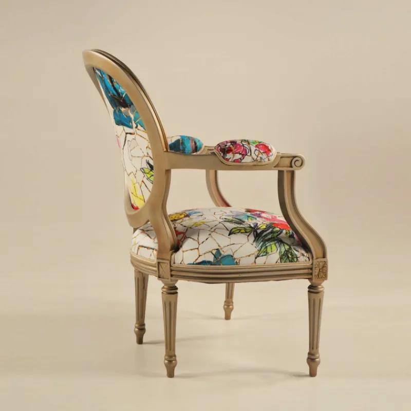 Paget Adrien Fauteuil Louis XVI médaillon revisité fabrication française* Fauteuil De Salon