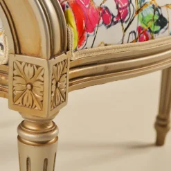 Paget Adrien Fauteuil Louis XVI médaillon revisité fabrication française* Fauteuil De Salon