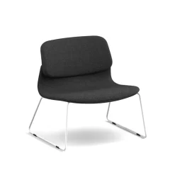 Sokoa Klik Chauffeuse confortable en tissu avec pieds traineau en métal* Fauteuil De Salon