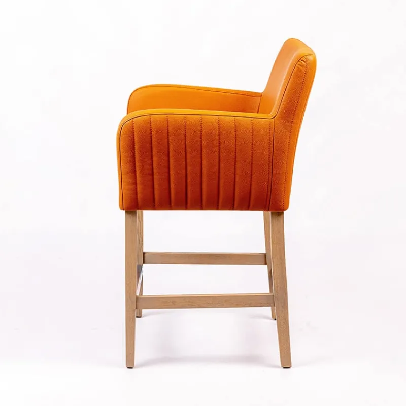 Sessio Moritz line Tabouret snack avec accoudoirs et dos matelassé pieds en bois* Tabouret Snack (assise +/- 65 Cm)|Tabouret De Bar (assise +/- 80 Cm)