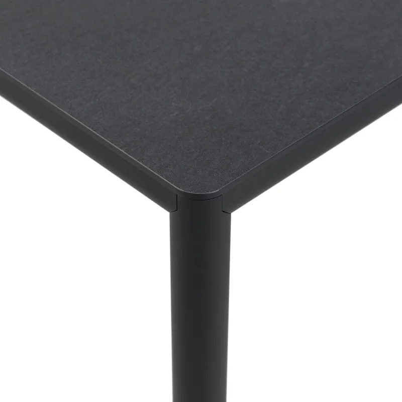 Piave Table de jardin carrée en stratifié avec pieds en aluminium* Table De Jardin