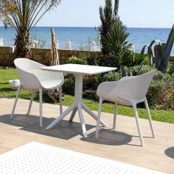 Sky Petite table de jardin carrée en résine* Table De Jardin
