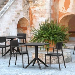 Sky Petite table de jardin carrée en résine* Table De Jardin