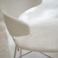 Mobitec Toro ® Fauteuil minimaliste cosy en tissu avec pieds en métal* Chaise De Salle à Manger|Fauteuil De Salon