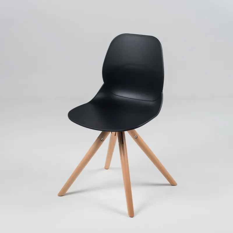 VictoireChaise design en polypropylène noir avec pieds en bois* Chaise De Cuisine|Chaise De Salle à Manger