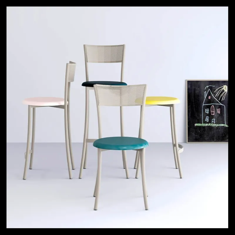 Carrier Wasabi ® Chaise moderne en synthétique et métal dossier ajouré* Chaise De Cuisine